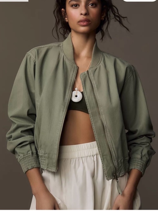 Pilcro Jackets & Blazers - Pilcro Anthropologie Bomber Jacket Women’s Medium Olive Green Crop B26